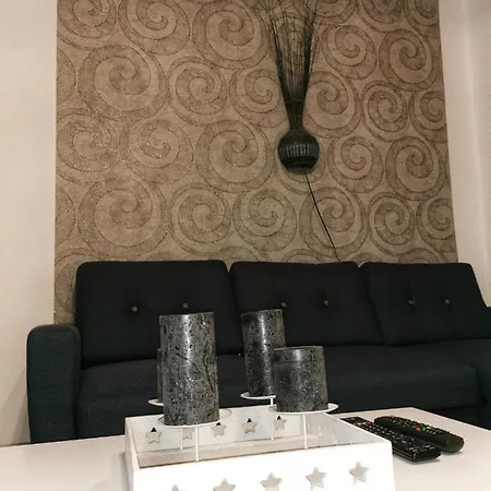 Apartment A-b *