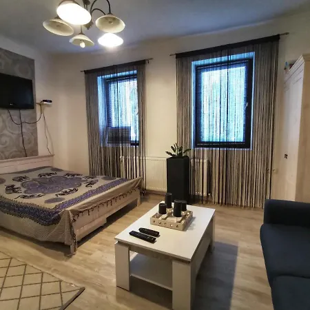 Apartment A-b *